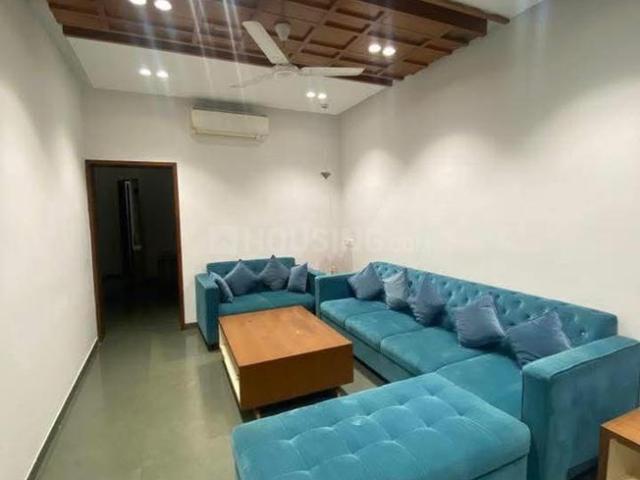1 BHK Independent House in Vasna for rent Ahmedabad. The reference number is 20206204