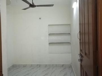 1 BHK Independent House in Velachery for rent Chennai. The reference number is 17581403