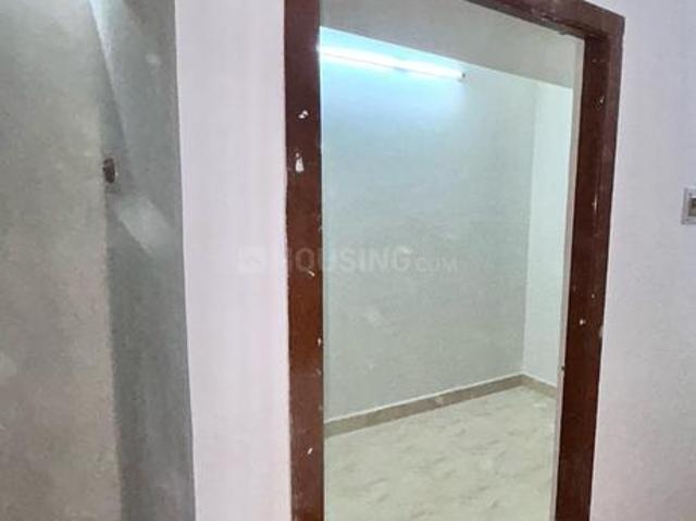 1 BHK Independent House in Velachery for rent Chennai. The reference number is 21376746