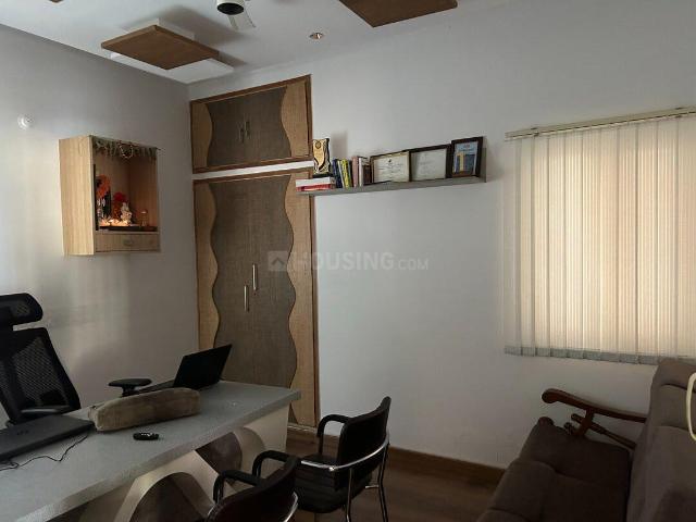 1 BHK Independent House in Vijayanagar for resale Bengaluru. The reference number is 20464754