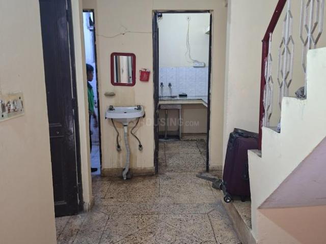1 BHK Independent House in Vishnu Garden for rent New Delhi. The reference number is 6658413