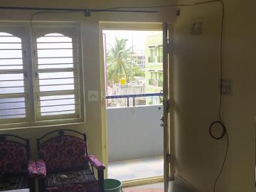 1 BHK Independent House in Whitefield for rent Bengaluru. The reference number is 4912055