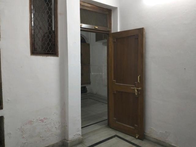 1 BHK Independent House in Yamuna Vihar for rent New Delhi. The reference number is 19623014