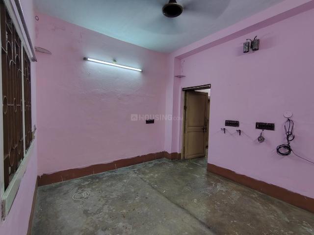 1 BHK Independent House in Airport Gate no. 1 for rent Kolkata. The reference number is 20573900