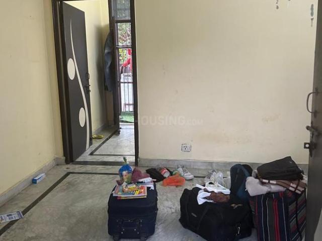 1 BHK Independent House in Alpha II for rent Greater Noida. The reference number is 20432144