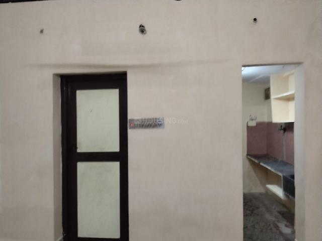 1 BHK Independent House in Ambattur for rent Chennai. The reference number is 21399184