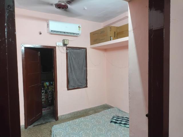 1 BHK Independent House in Aminjikarai for rent Chennai. The reference number is 21169269