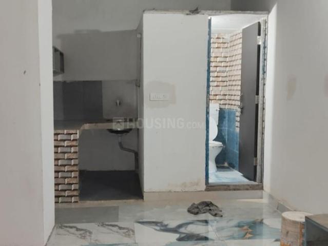 1 BHK Independent House in Ashok Vihar Phase 2 for rent Gurgaon. The reference number is 21329684
