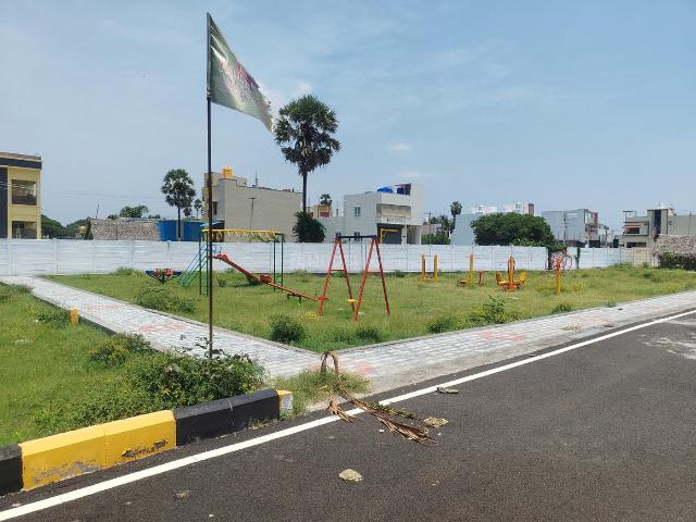 1 BHK Independent House in Avadi for resale Chennai. The reference number is 21069082