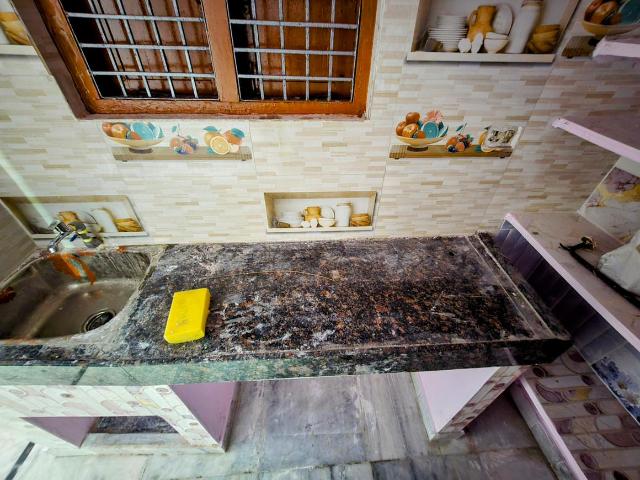 1 BHK Independent House in Banjara Hills for rent Hyderabad. The reference number is 16699214