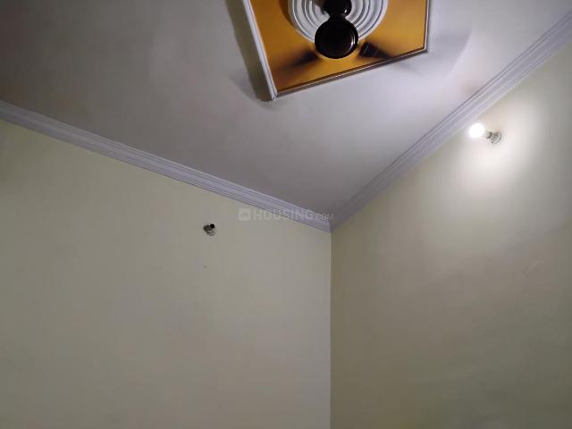 1 BHK Independent House in Barra for rent Kanpur. The reference number is 18475209
