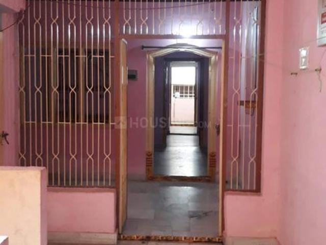 1 BHK Independent House in Benz Circle for rent Vijayawada. The reference number is 20481721