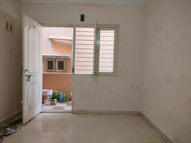 1 BHK Independent House in Bellandur for rent Bengaluru. The reference number is 20780959