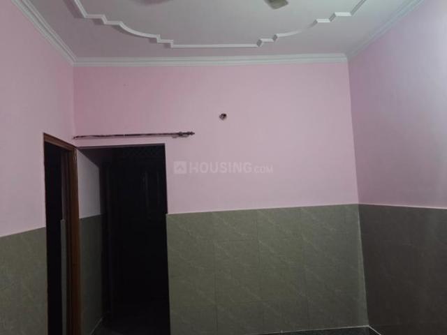 1 BHK Independent House in Beta II for rent Greater Noida. The reference number is 20937430