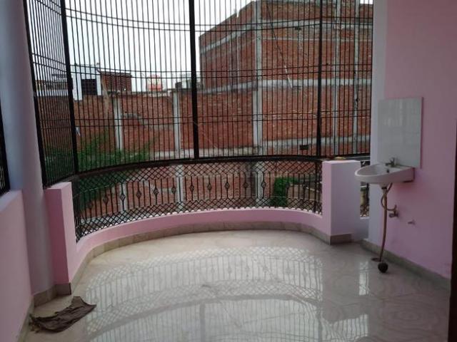 1 BHK Independent House in Bhagwanpur for rent Varanasi. The reference number is 20884222