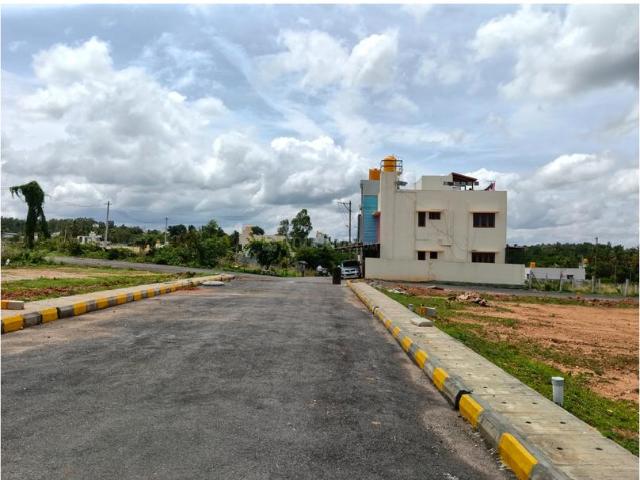 1 BHK Independent House in Binnipete for resale Bengaluru. The reference number is 20446829