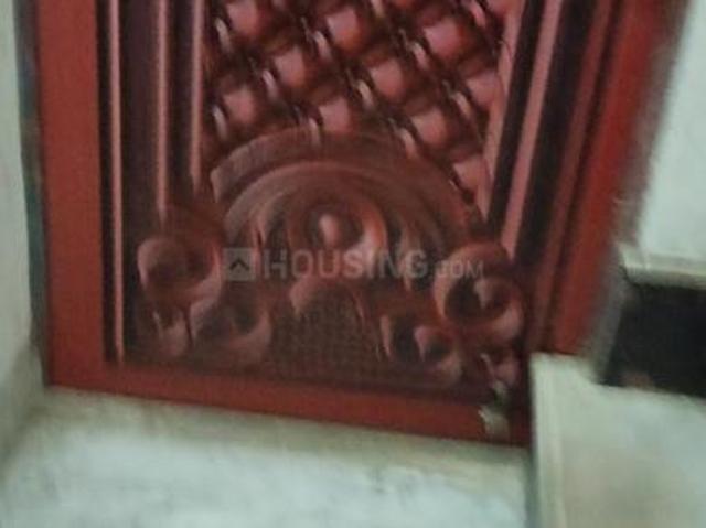 1 BHK Independent House in Chetganj for rent Varanasi. The reference number is 19292409