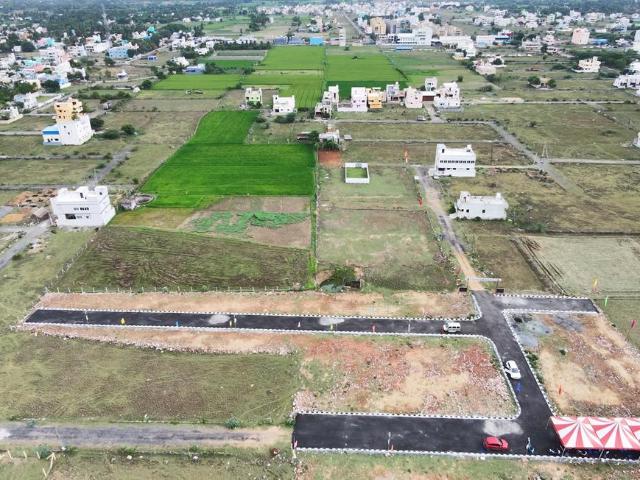 1 BHK Independent House in Chengalpattu for resale Chennai. The reference number is 21378528