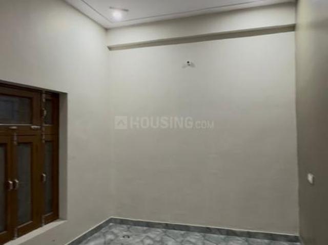 1 BHK Independent House in Chipiyana Buzurg for rent Ghaziabad. The reference number is 20585733