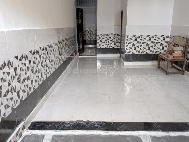 1 BHK Independent House in Crossings Republik for rent Ghaziabad. The reference number is 20301650