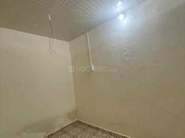 1 BHK Independent House in Dahisar West for resale Mumbai. The reference number is 19882751