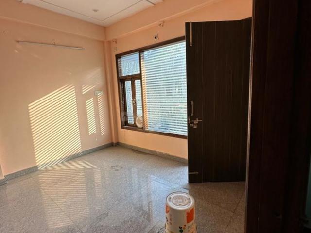 1 BHK Independent House in Delta I for rent Greater Noida. The reference number is 20975978