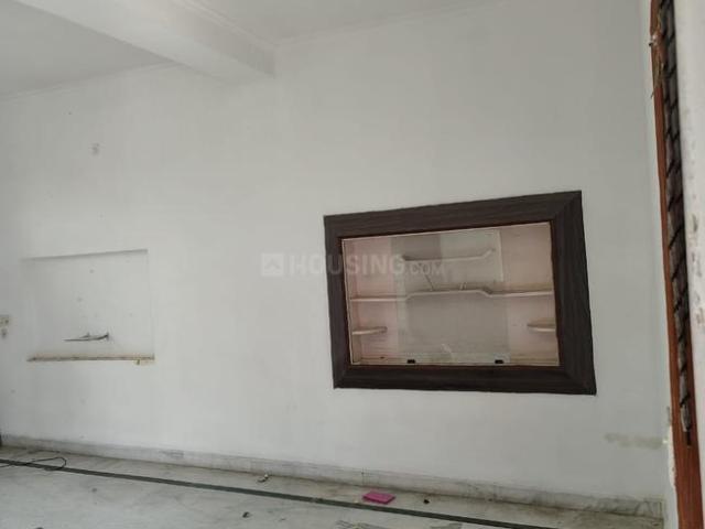 1 BHK Independent House in Delta II for rent Greater Noida. The reference number is 18679096