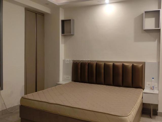 1 BHK Independent House in DLF Phase 3 for rent Gurgaon. The reference number is 21059835