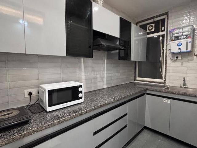 1 BHK Independent House in DLF Phase 3 for rent Gurgaon. The reference number is 21099567