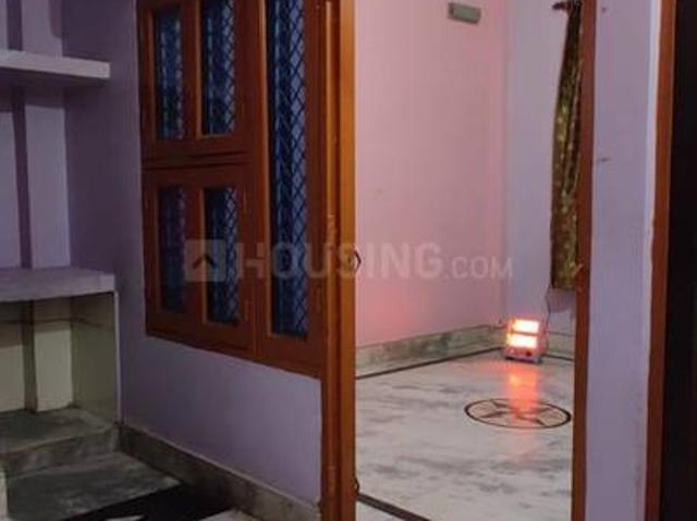 1 BHK Independent House in Dwarka Mor for rent New Delhi. The reference number is 18453042