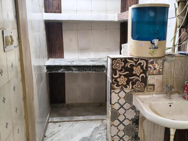 1 BHK Independent House in Dwarka Mor for rent New Delhi. The reference number is 20486638