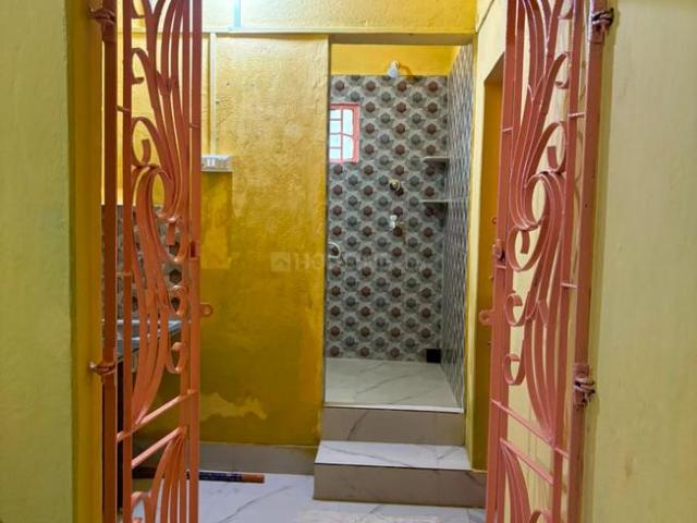 1 BHK Independent House in Dum Dum Cantonment for rent Kolkata. The reference number is 20885291