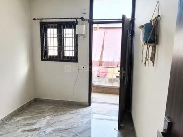 1 BHK Independent House in East Of Kailash for rent New Delhi. The reference number is 20836693