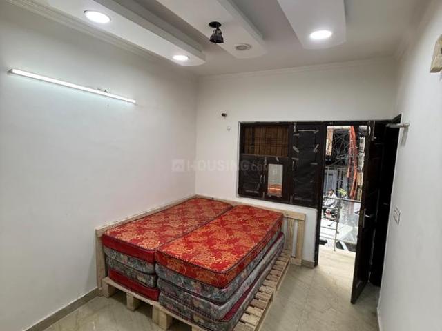 1 BHK Independent House in East Of Kailash for rent New Delhi. The reference number is 20847616