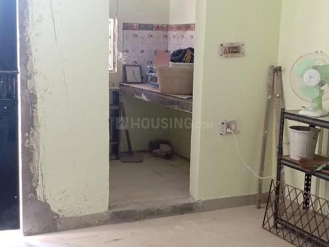 1 BHK Independent House in East Of Kailash for rent New Delhi. The reference number is 21150656