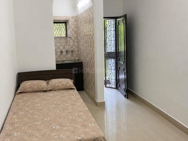 1 BHK Independent House in East Of Kailash for resale New Delhi. The reference number is 20914432