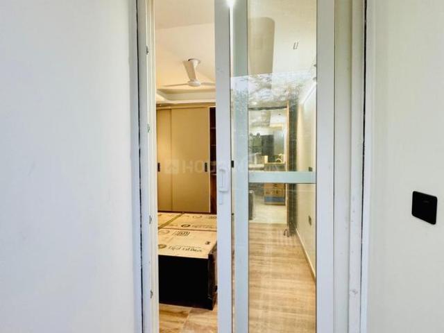1 BHK Independent House in Freedom Fighters Enclave for rent New Delhi. The reference number is 20568762