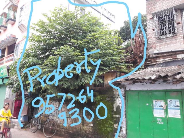 1 BHK Independent House in Garden Reach for resale Kolkata. The reference number is 12849494