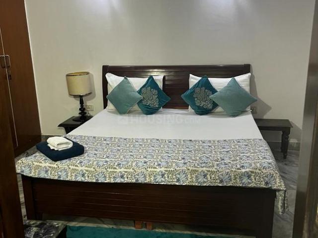 1 BHK Independent House in Garhi for rent New Delhi. The reference number is 17826506