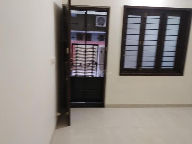 1 BHK Independent House in Ghatlodiya for rent Ahmedabad. The reference number is 20446296