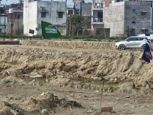 1 BHK Independent House in Girdharpur Sunarasi for resale Ghaziabad. The reference number is 19418839