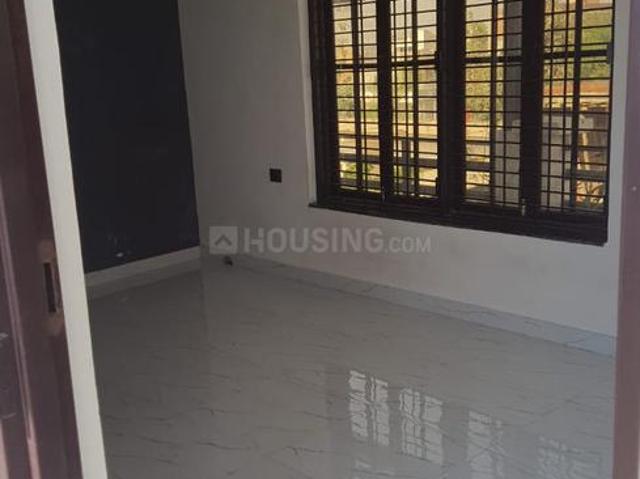 1 BHK Independent House in Gomti Nagar for rent Lucknow. The reference number is 18206103
