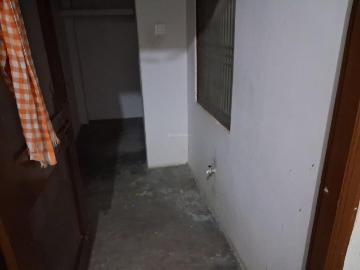 1 BHK Independent House in Goithaha for rent Varanasi. The reference number is 20483804
