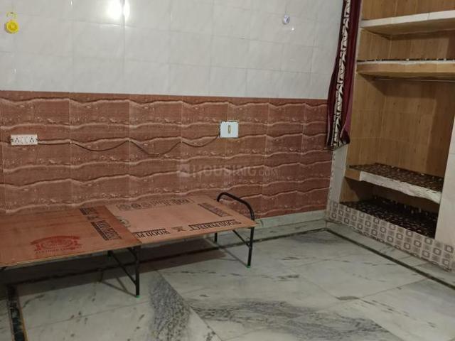 1 BHK Independent House in GTB Nagar for rent New Delhi. The reference number is 21106777