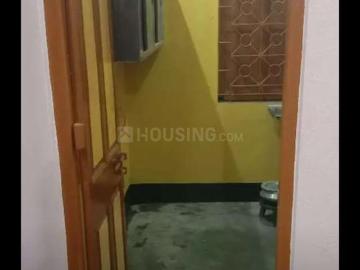1 BHK Independent House in Haridevpur Dhali Para for rent Kolkata. The reference number is 20420738