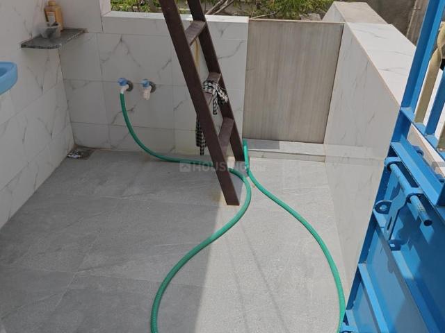1 BHK Independent House in Hatkeshwar for rent Ahmedabad. The reference number is 20261292