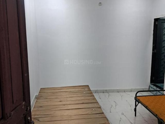 1 BHK Independent House in Indira Nagar for rent Lucknow. The reference number is 20632491