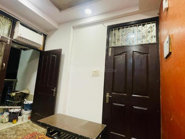 1 BHK Independent House in Indirapuram for rent Ghaziabad. The reference number is 21106116