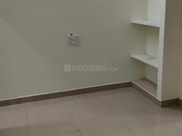 1 BHK Independent House in Injambakkam for rent Chennai. The reference number is 20458138