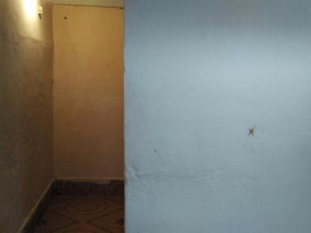 1 BHK Independent House in Kandivali East for resale Mumbai. The reference number is 5059167